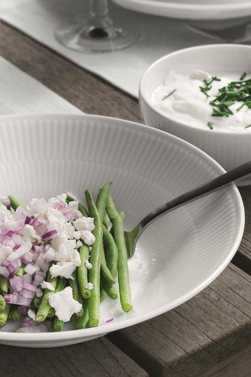 Royal Copenhagen Hvid Riflet dyb tallerken - 24 cm. - Bahne